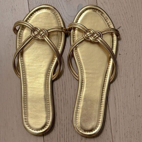 Women's Strappy Flat Sandals Open Toe Gold Metallic Summer Trendy Dressy Slides - Picture 7 of 9